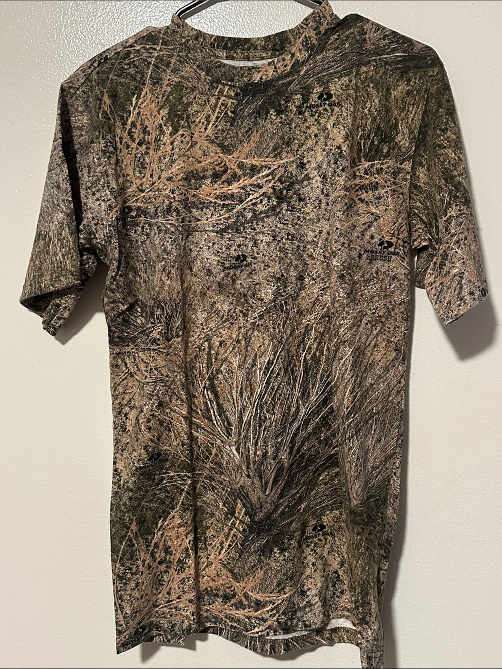 Magellan Outdoors Men's Short Sleeve Camo Tee - Brown/Green